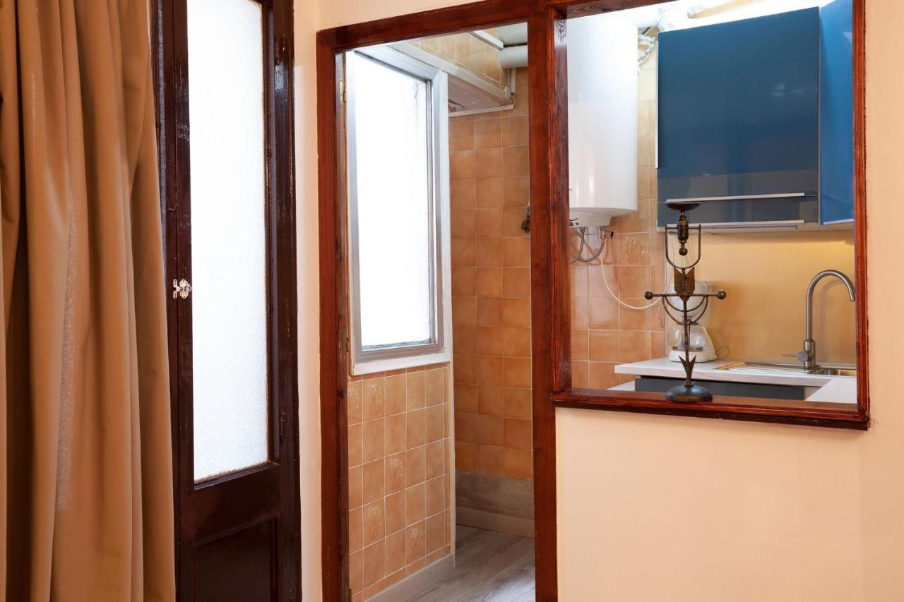 Esquirol Apartment Barcelona Exterior photo